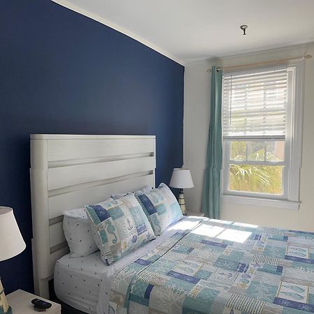 Cozy Studio In The Heart Of The Palm Beach Island - Free Valet Service Экстерьер фото