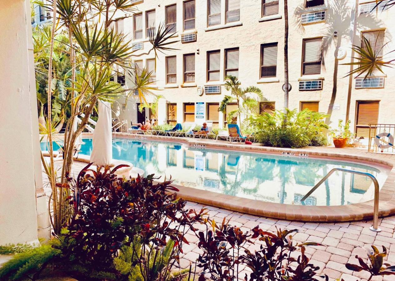 Cozy Studio In The Heart Of The Palm Beach Island - Free Valet Service Экстерьер фото